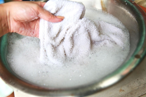 Эффективный способ отстирать кухонные полотенца от пятен и неприятного запаха